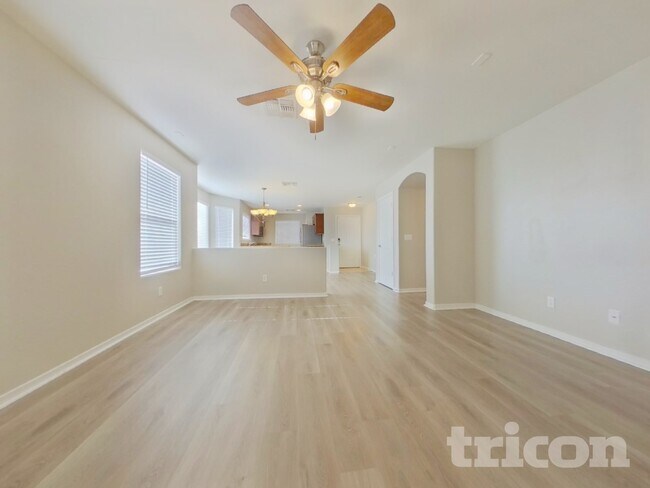 Foto del edificio - 25760 W Valley View Dr