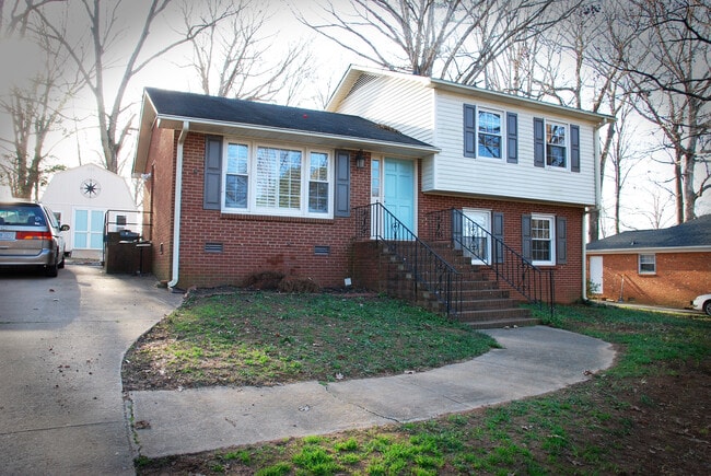 Building Photo - 11320 Torino Rd