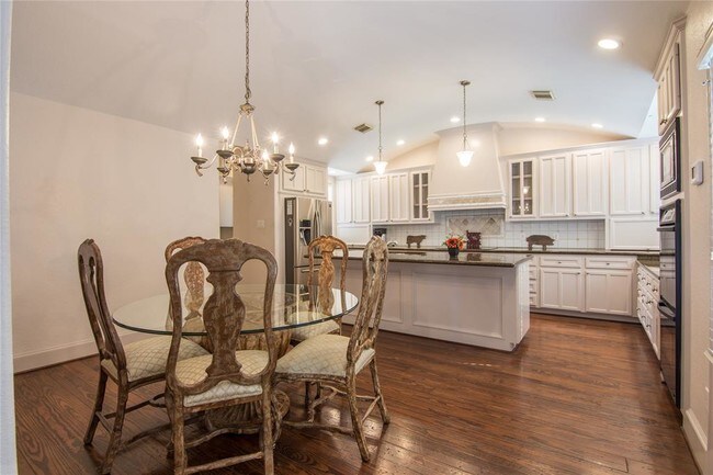 Building Photo - 5214 Ivystone Ct