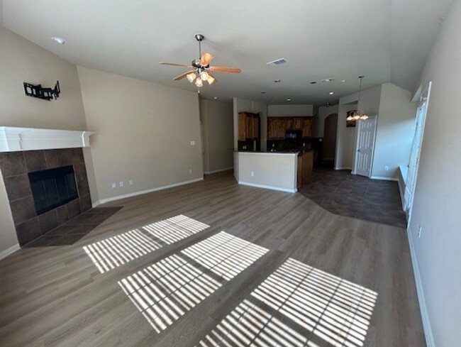 Building Photo - Gorgeous 3 bedroom home in Frisco!