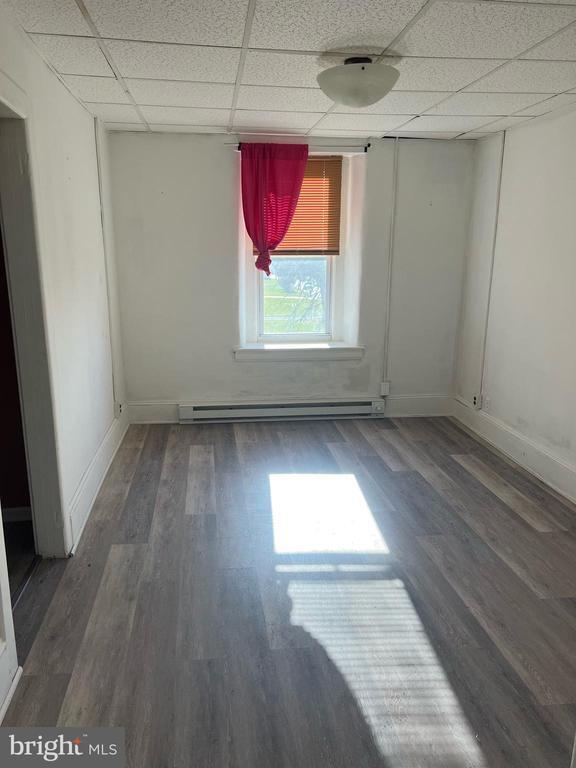 Building Photo - 716 Fairhill Rd