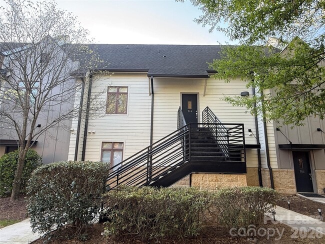 Building Photo - 714 Cotton Gin Alley