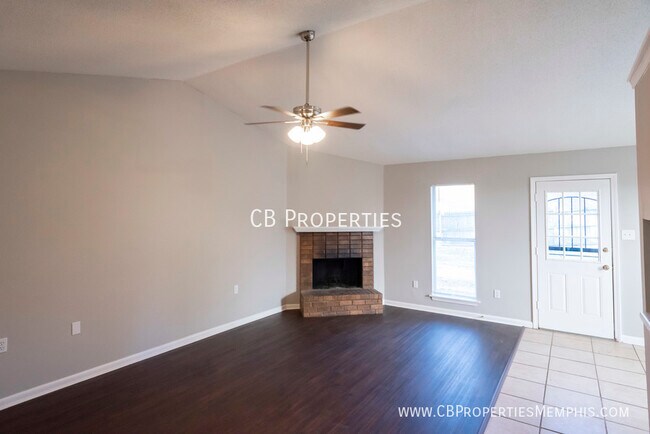 Building Photo - 6505 Westbury Ave