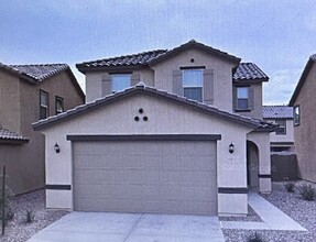 Building Photo - 40571 W Nicole Ct