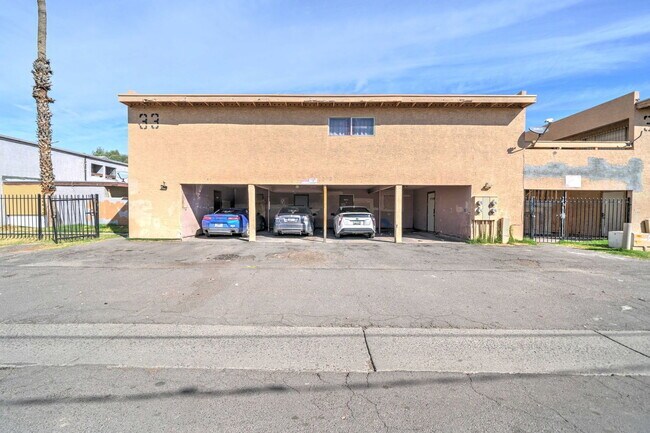 Foto del edificio - 2696 N 43rd Ave