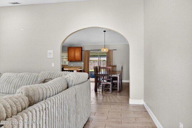 Foto del edificio - 377 Emerson Dr NW