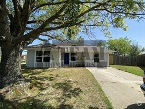 Building Photo - 106 Colt Cir