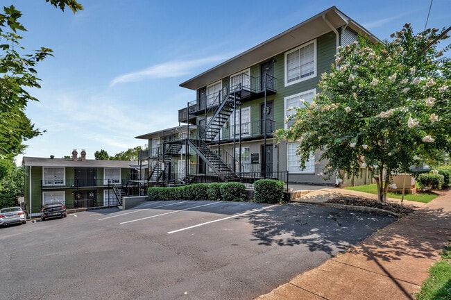 Building Photo - The Irish Apartments