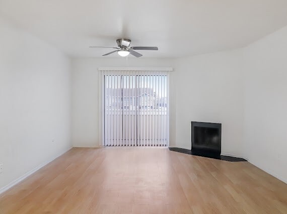 Foto del edificio - 8323 Wilcrest Dr