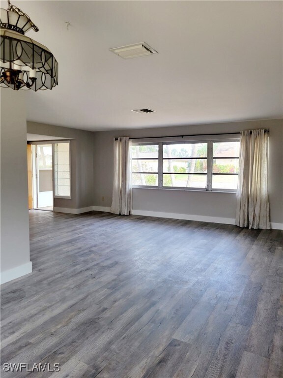 Foto del edificio - 228 SE 43rd Terrace