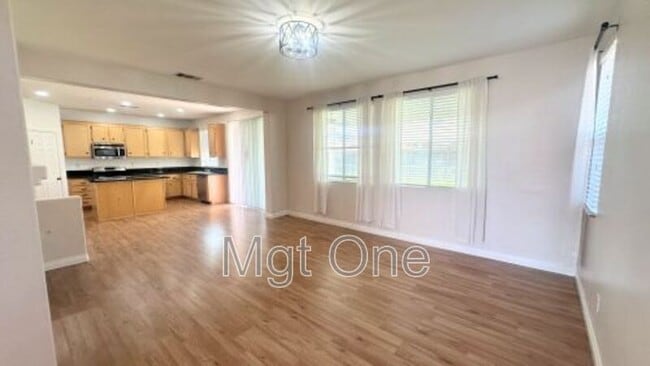 Building Photo - 15379 Avenida Fiesta