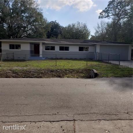 Foto principal - 5 br, 2 bath House - 1721 E River Cove St