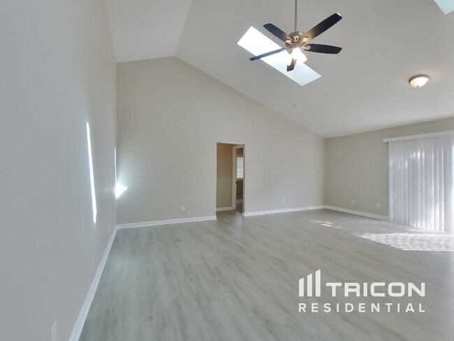 Foto del edificio - 154 Lakeside Circle Sanford FL