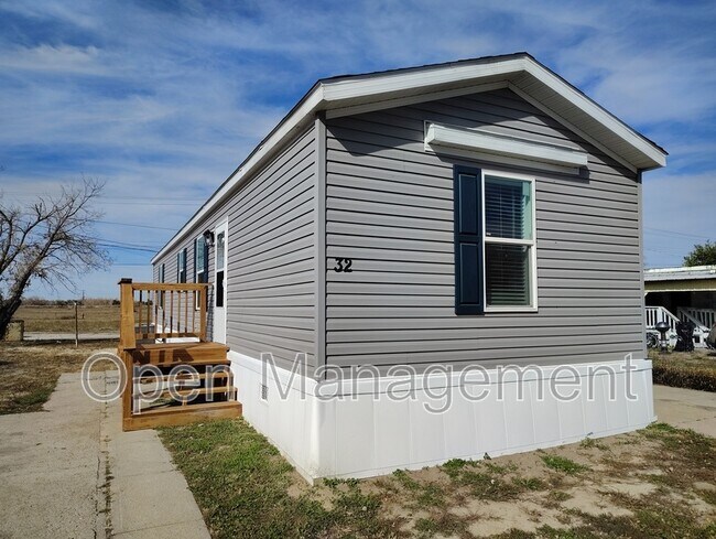 Foto del edificio - 120 Terry Blvd