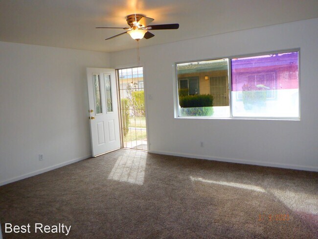 Building Photo - 3 br, 1 bath House - 511 E E St
