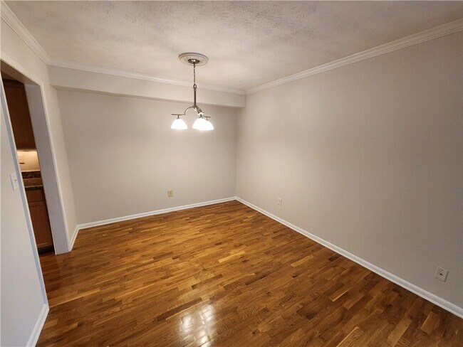 Building Photo - 1150 Collier Rd NW