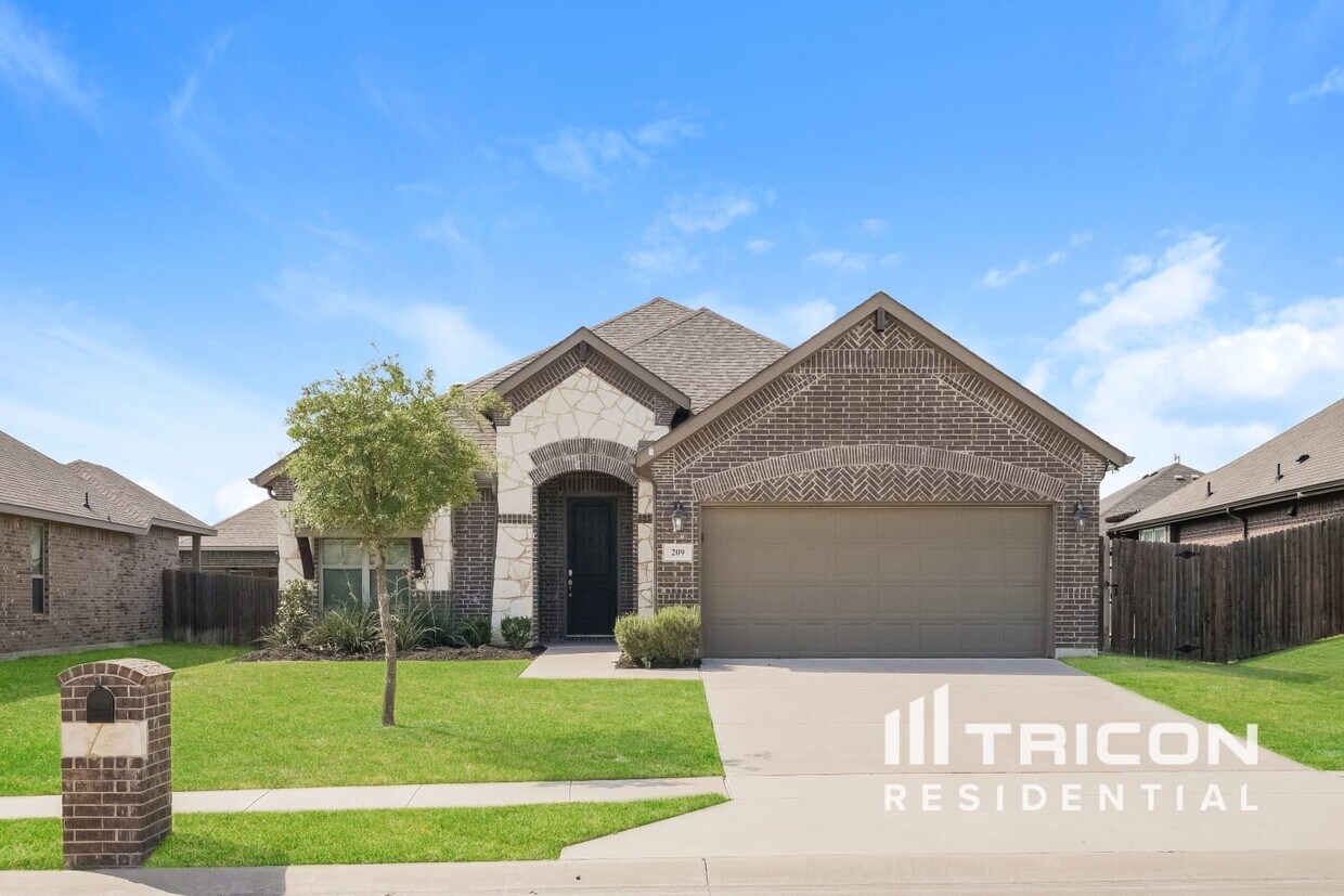 209 Buckskin Drive Waxahachie TX House Rental in Waxahachie, TX