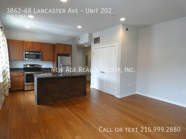 Foto del edificio - 3862-68 Lancaster Ave