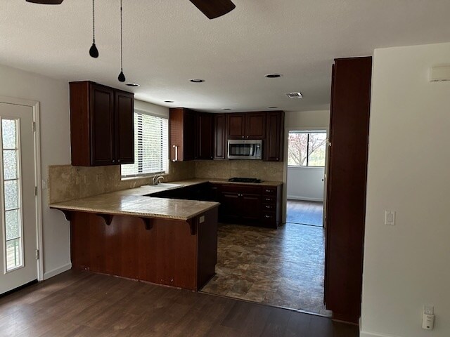 Foto principal - 1310 Winchester Way