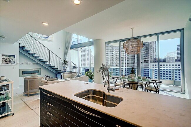 Foto del edificio - 200 Biscayne Blvd Way