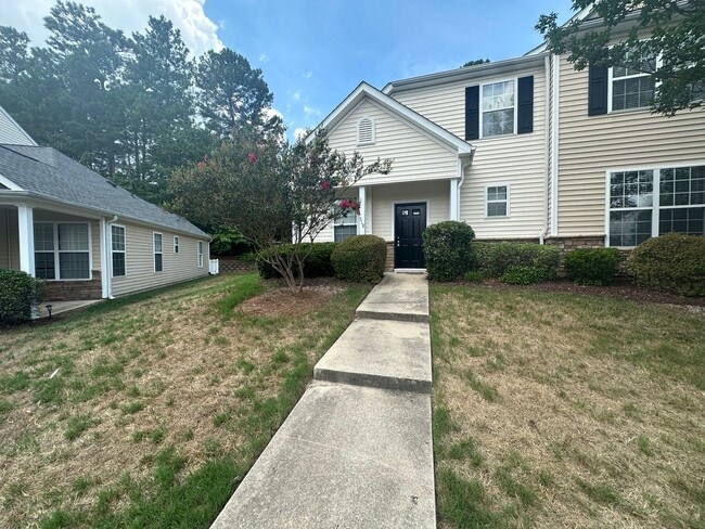 Building Photo - 518 Auburn Square Dr