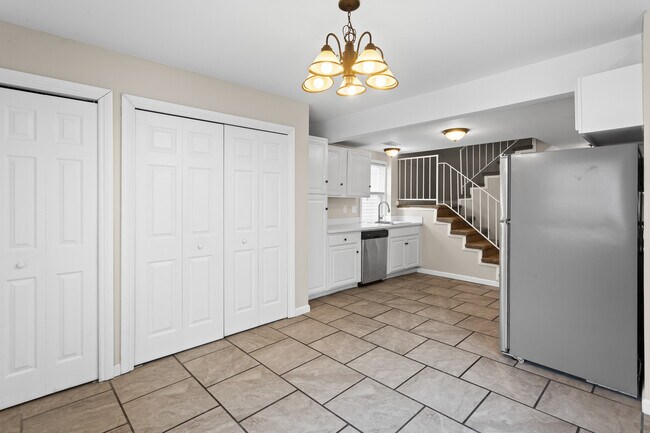 Foto del edificio - 34 E Elza Ave