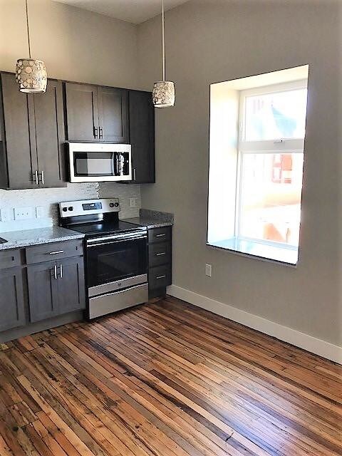 Building Photo - 127 N. Greene Street Unit 305