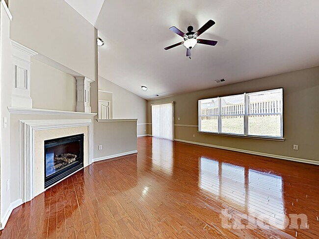 Foto del edificio - 3805 Pimilico Trace Ln