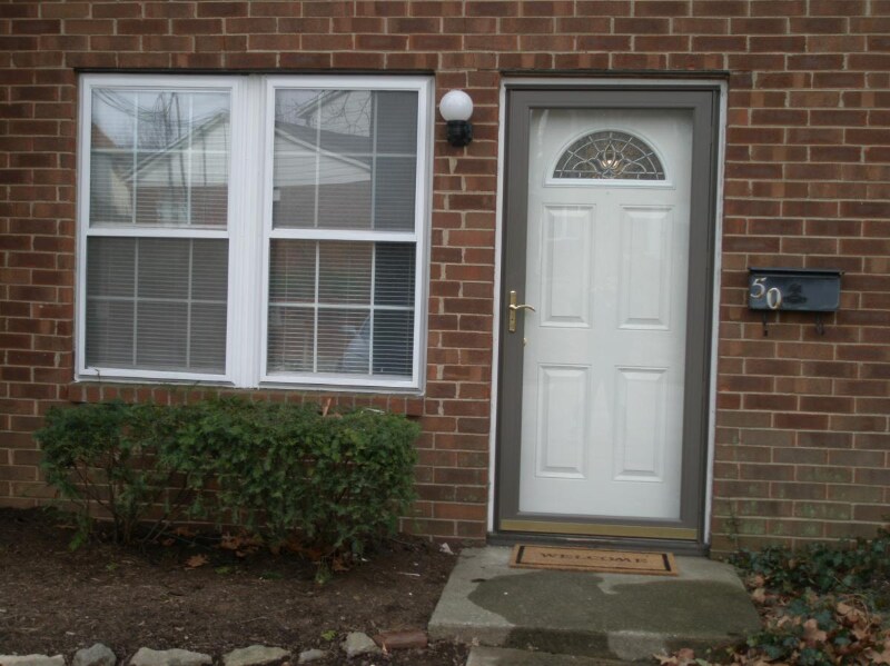 Primary Photo - 3500 Warwick Dr