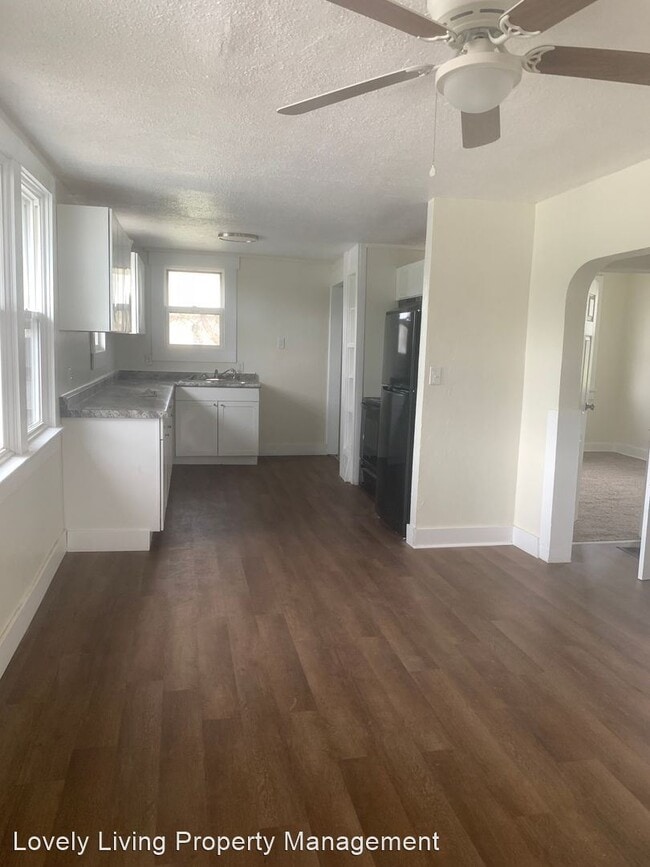 Building Photo - 3 br, 2 bath House - 1325 Warren St.