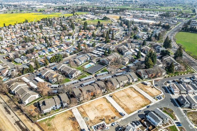 Aerial Context - Point Natomas Apartments