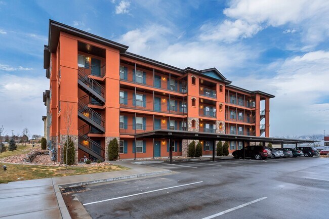 Foto del edificio - 1081 West 993 North, Unit 403