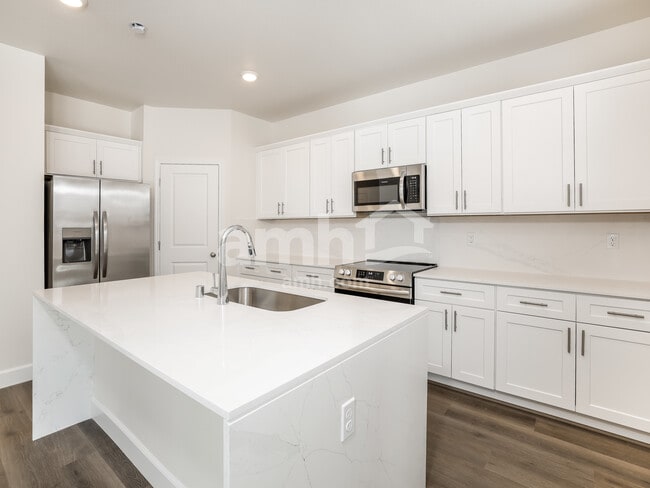 Building Photo - 6451 Intuition Ln