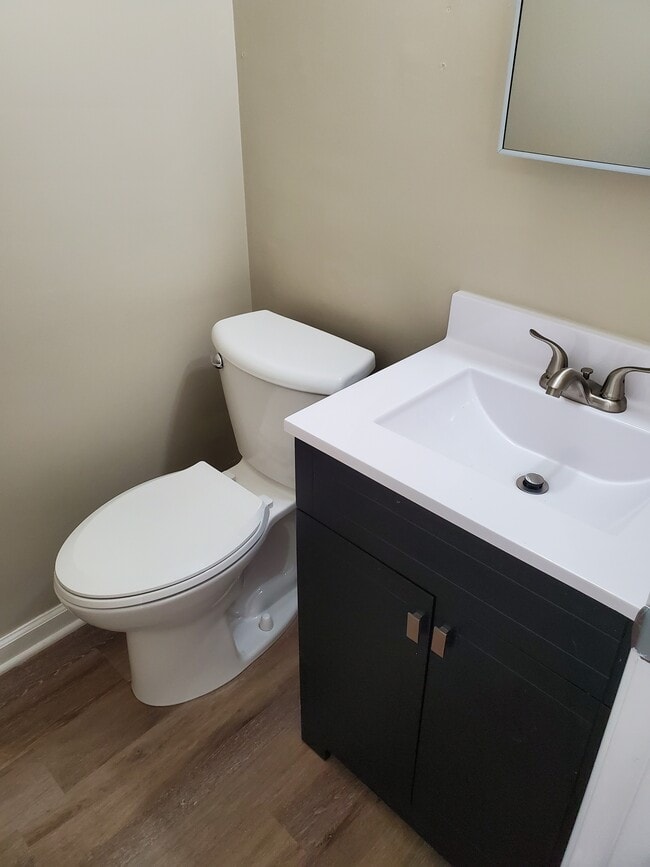 Foto del edificio - 5823 Creekview Ct W