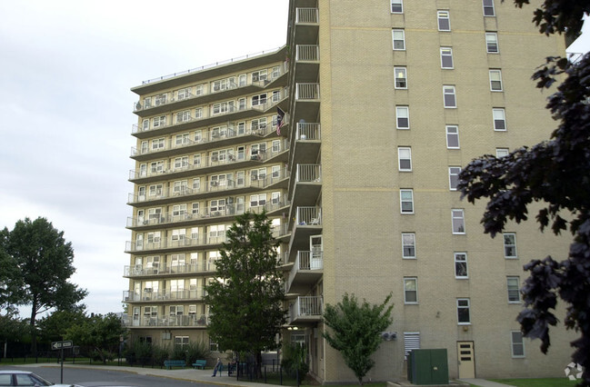 Building Photo - Post Road Gardens