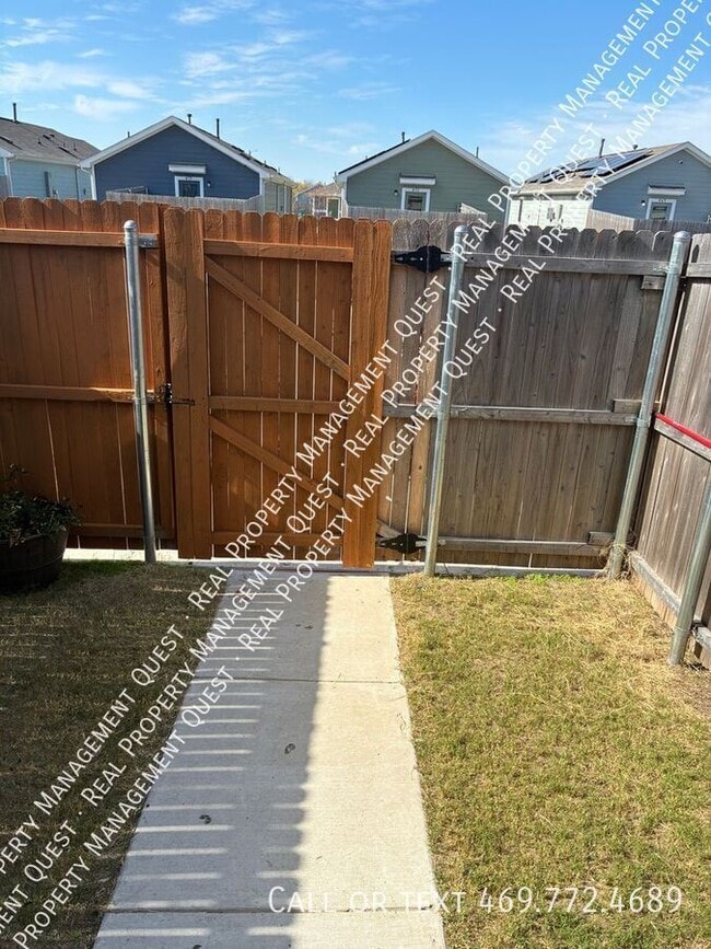 Building Photo - 474 Reverie Wy