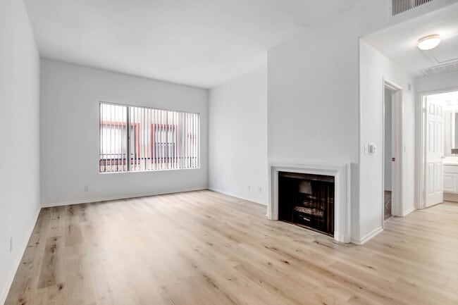 Building Photo - Tuscany Apartments