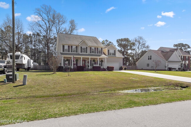 Building Photo - 311 Rock Creek Dr S