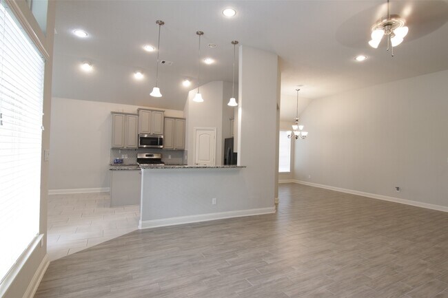 Foto del edificio - 18659 Fairmont Springs Ct