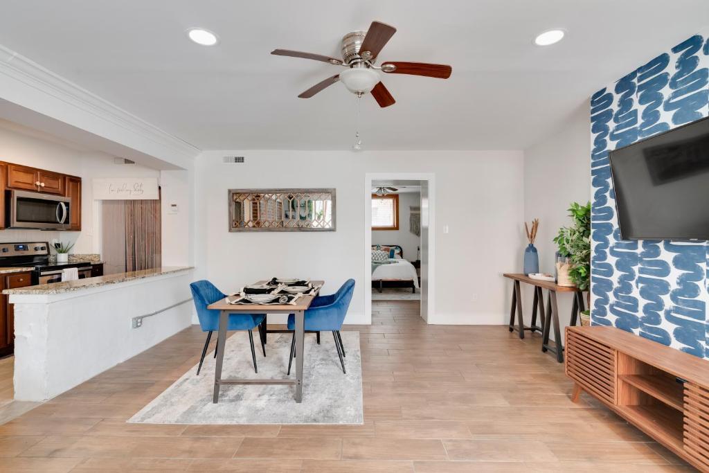 Foto principal - 301 Cedar St