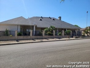 Building Photo - 6024 Shady Creek