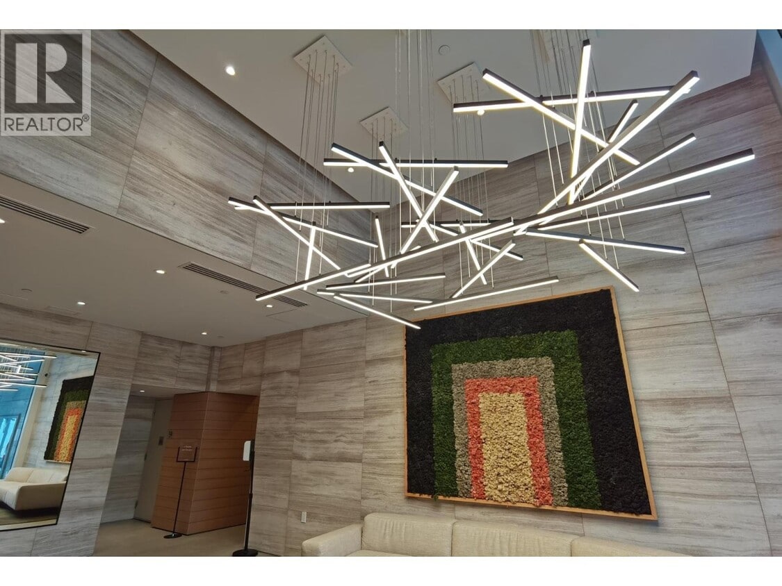 Primary Photo - 5058 Joyce St