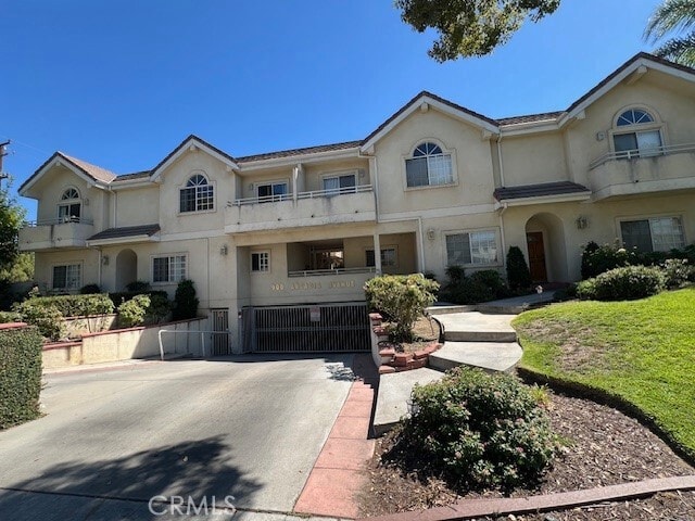 Foto principal - 900 Arcadia Ave