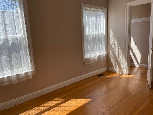 Foto del edificio - 1446 Portland Ave
