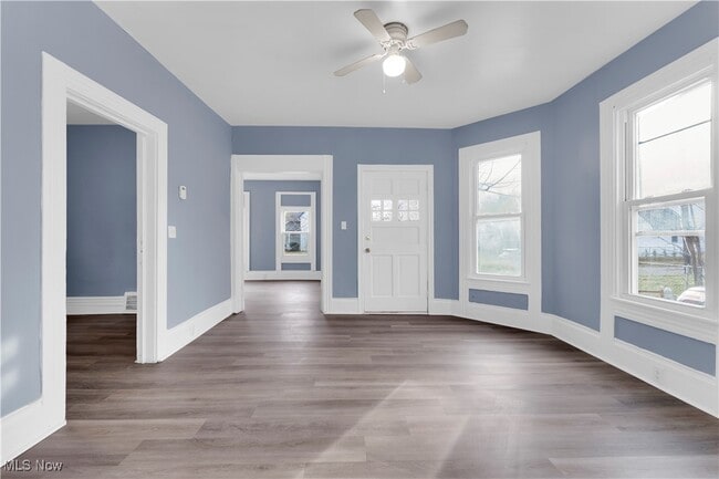 Foto del edificio - 2206 Kenneth Ave