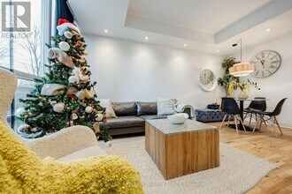 Building Photo - 90 Absolute Ave