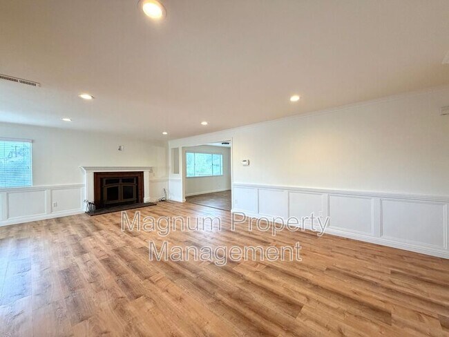 Foto del edificio - 23775 Cruise Cir Dr