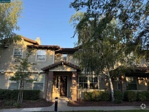 Building Photo - 2312 Joree Ln