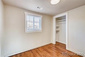 Building Photo - 2 Bed 1 bath Carriage House