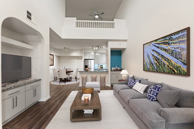 Building Photo - z-081326-Cortland Portofino Place